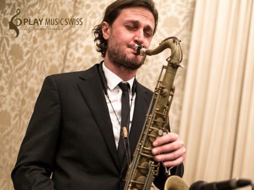 Play Music Swiss – Sax Jazz Player 4 EN